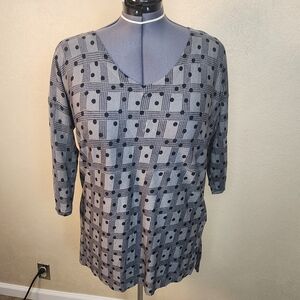 Lane Bryant Black and Gray Polka Dot Lightweight Sweater 18/20 (5835)
